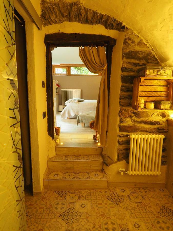 Grange Epiney Bed E Breakfast Bed & Breakfast La Salle Exterior photo